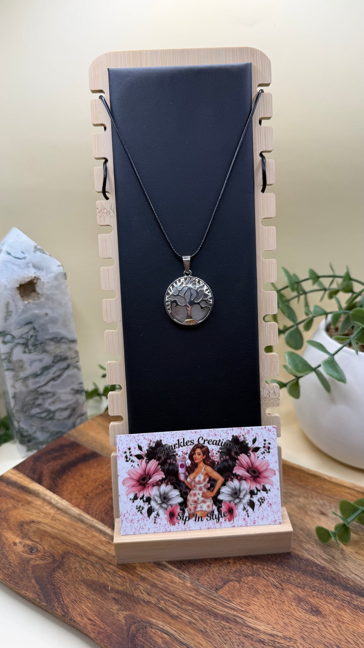 Rose quartz pendant
